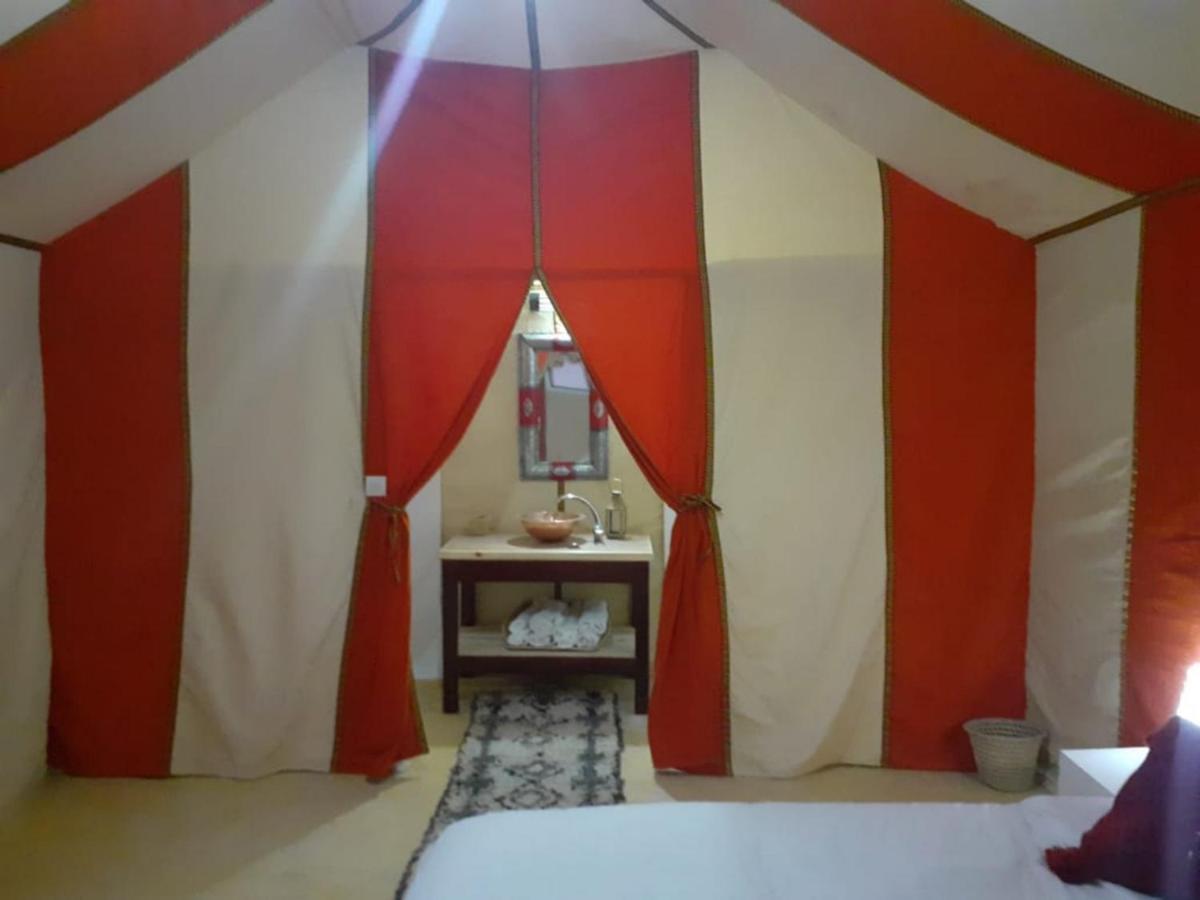 Sahara Family camp Hotel Merzouga Bagian luar foto